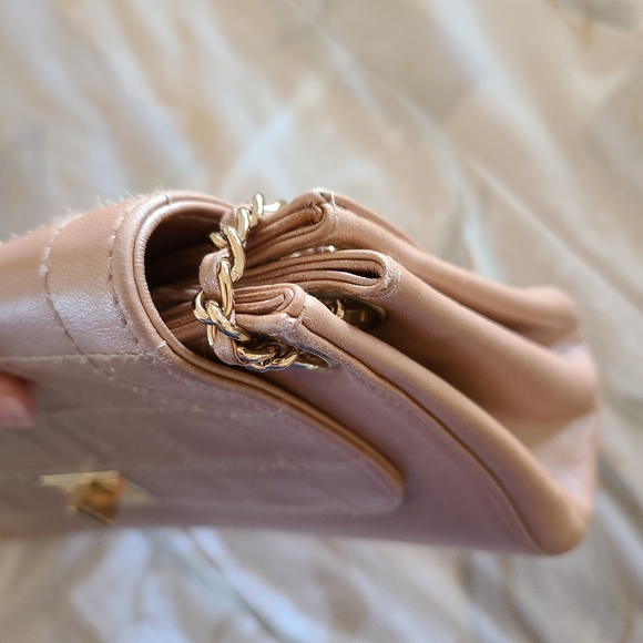 Chanel reissue - Picture 4 of 16